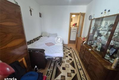 Apartament cu 2 camere decomandat în Dacia - 2