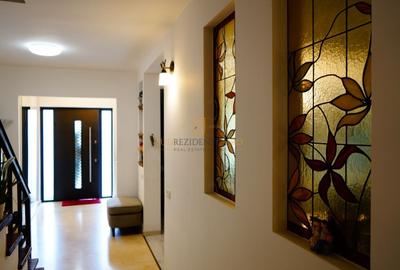 Casă individuală cu 6 camere cu Canalizare în Apărătorii Patriei - 5