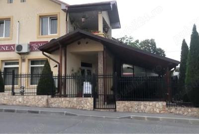 Spațiu comercial, de 200 mp, în Central - 3