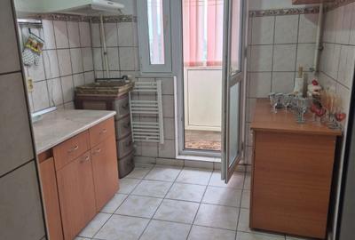 Apartament 2 camere, decomandat, zona de vest - 3