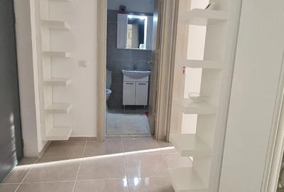 Apartament cu 2 camere semidecomandat în Progresul - 1