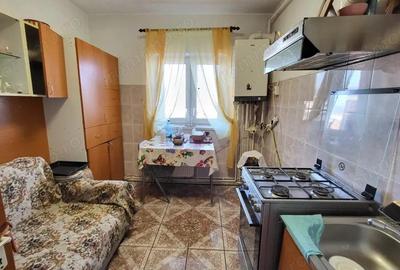 Apartament 2 camere + boxa, in Targu Jiu, cartier Traian - 5