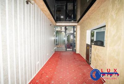 Spațiu comercial, de 60 mp, în Ultracentral - 9