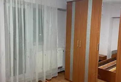 Inchiriez apartament 2 camere, decomandat in zona Modern - 2