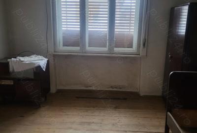 Casă cu 2 camere în Beiuș - 2