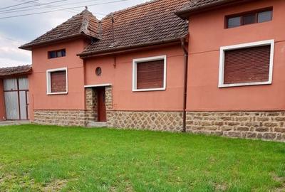 Casă 6 camere, livadă, 3 199 mp, Girisul Negru, Bihor. 42 000 E - 2