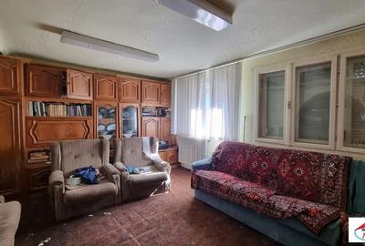 Casă cu 3 camere în Semicentral - 14