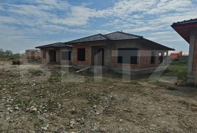 Casă cu 4 camere în Mihai Viteazu - 3