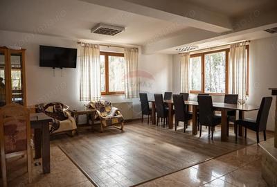 Casă cu 10 camere cu Teren 3300 Mp în Vale - 20