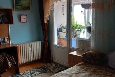 Apartament 2 cam, str Baba Novac spre parc IOR