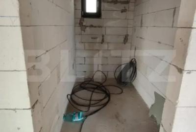 Casă cu 4 camere cu Teren 1300 Mp în Central - 12