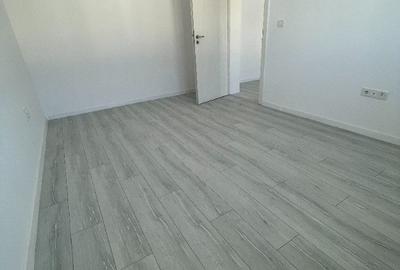 Apartament cu 2 camere decomandat în Sud - 3