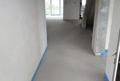 Casă cu 4 camere cu Teren 900 Mp în Central - 5