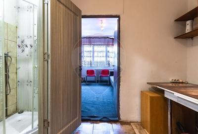 Garsonieră decomandată, mobilată în Tractorul - 4