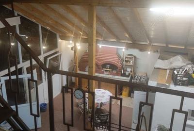 Casă cu 9 camere în Eforie