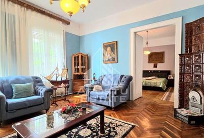 Apartament cu 4 camere, cladire istorica, zona centrala