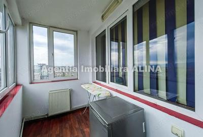Apartament cu 2 camere decomandat în Piața Centrală