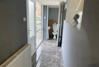 Spațiu comercial, de 20 mp, în Central - 5