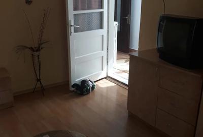 Casă cu 3 camere cu Teren 150 Mp în Central - 6