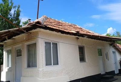 Casă cu 4 camere în Central - 4