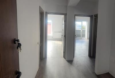 Apartament nou, 3 camere, zona Tractorul - 7