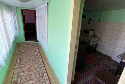 Casă cu 4 camere cu Teren 1400 Mp în Foltești - 6