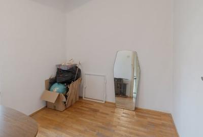 Etaj 1/Vila*120 mp utili+80 mp spatii comune*PRO TV* - 14