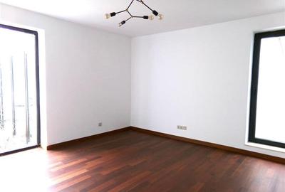 Casă individuală cu 6 camere cu Teren 585 Mp în Calea București - 2