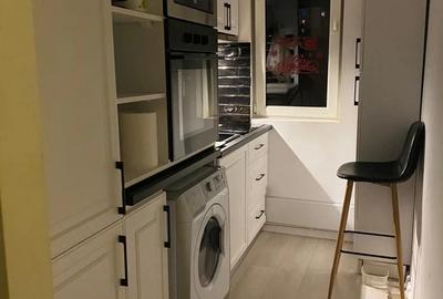 Se vinde apartament cu 2 camere GL, M19, Al Comer?ului, ideal pt locuit imediat - disponibil 01.03 - 2