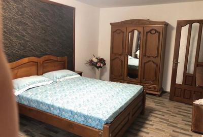 Garsonieră decomandată în Central - 4