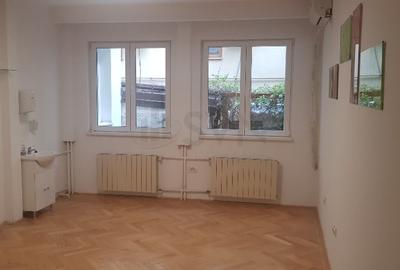 REC0003358 Vila de Vanzare I 10 Camere I Pretabila Comercial sau Birouri I Piata - 8