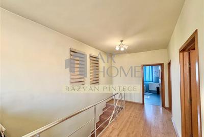 Casă cu 3 camere cu Teren 136 Mp în Republicii