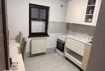 Apartament cu 5 camere în Micro 3 - 9
