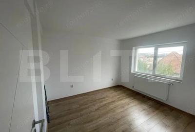 Apartament 3 camere, Decomandat, Sebes, cu TVA - 2