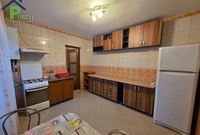 Inchiriere garsoniera Aparatorii Patriei, str. Vulcanesti, cf. I - 3
