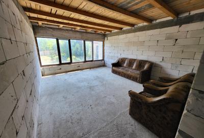 Casă individuală cu 4 camere cu Teren 1233 Mp în Odaia Manolache - 7