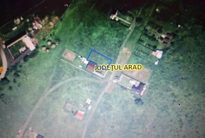 Teren de 440 mp, în Central