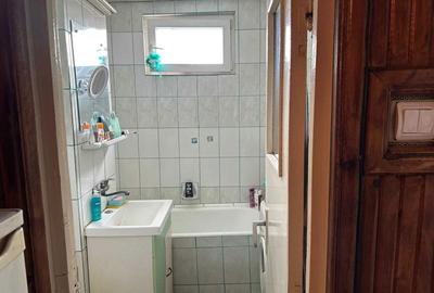 Apartament cu 2 camere decomandat în Precista - 2