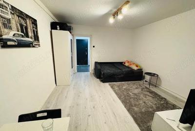 Garsonieră semidecomandată în Central - 1