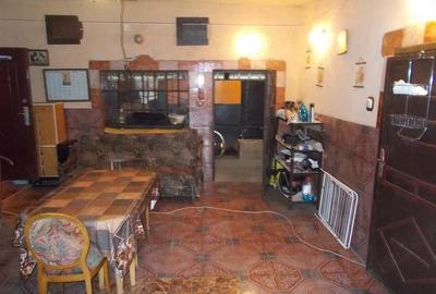 Casă cu 3 camere cu Teren 1689 Mp în Pădureni - 12