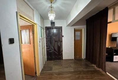 3 CAMERE // MIHAI BRAVU //2* BAI // 76 MP - 16