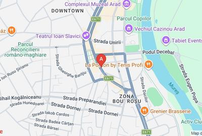 Vand apartament ultracentral 3 camere renovat - 1