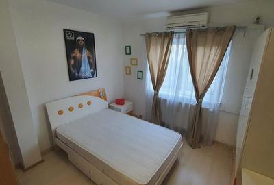 Apartament 3 camere de vânzare–complet mobilat, pe Str. Novaci/13 Sept - 5