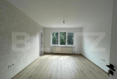 Apartament decomandat, 4 camere, 13 Decembrie , etaj 1 reno - 1