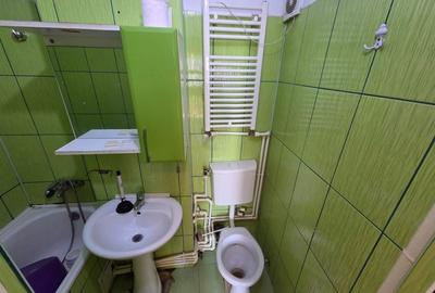 Apartament cu 2 camere decomandat în Micro 19 - 5