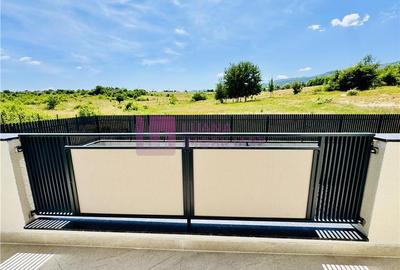 Duplex cu 6 camere cu Canalizare în Periferie - 12