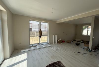 1/2 Duplex Utvin,4 Camere,2 Bai,Toate Utilitatile - 4