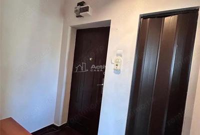 Resita, apt.2 cam,cf.1,semidec. Moroasa - 7