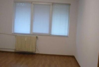 Apartament cu 2 camere decomandat în Central - 1