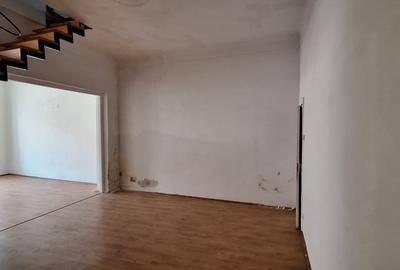 Apartament 4 camere, strada Tuberozelor - 3